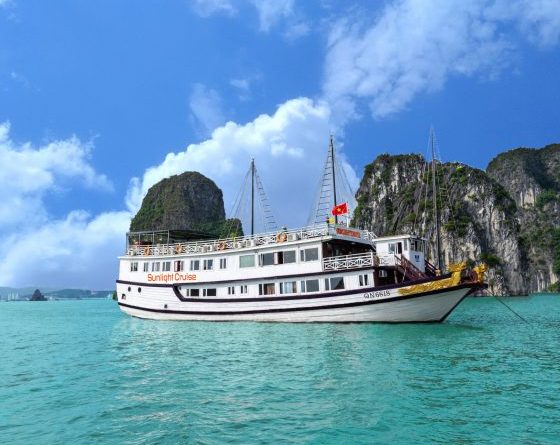 sun light cruise