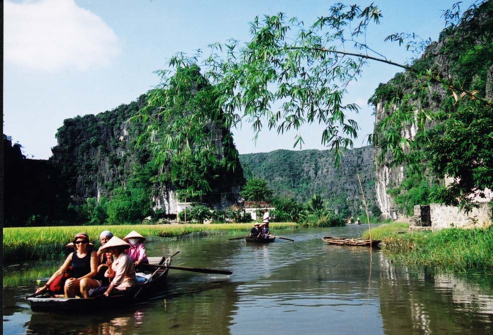 30 destination should travel to Vietnam